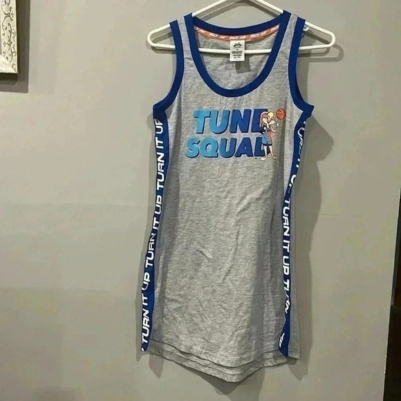 ❤️2/$30❤️[S]Space Jam 2 Tank Sleep  Shirt for Ladies - Picture 2 of 5